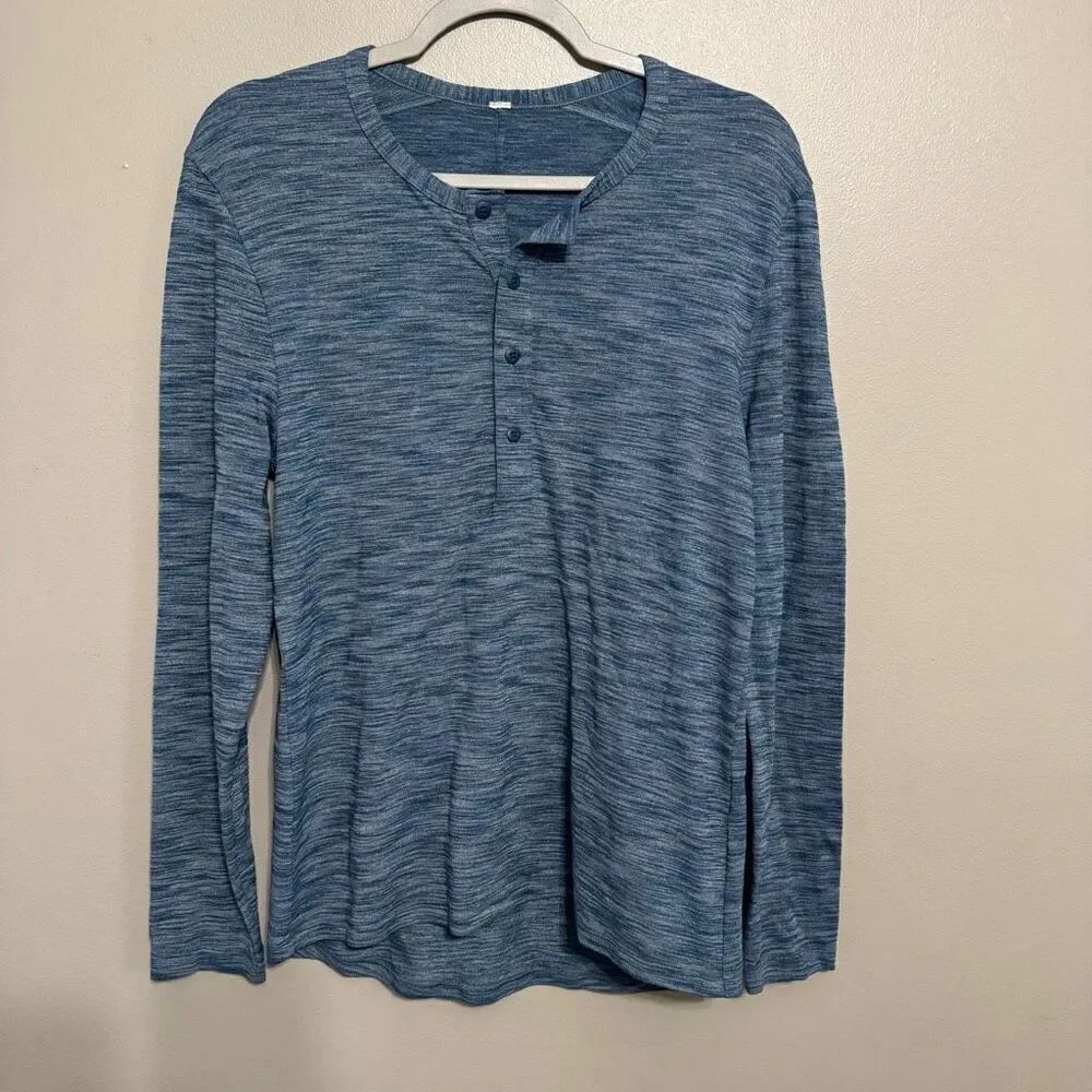Lululemon Men's Soft Jersey Long-Sleeve Henley sea blue size small